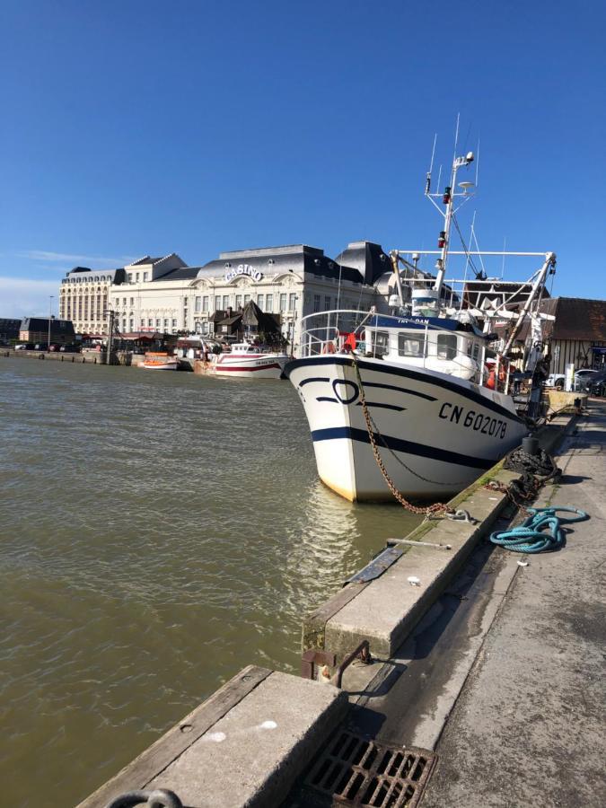 Son Des Mouettes Plage Trouville-sur-Mer Exterior foto